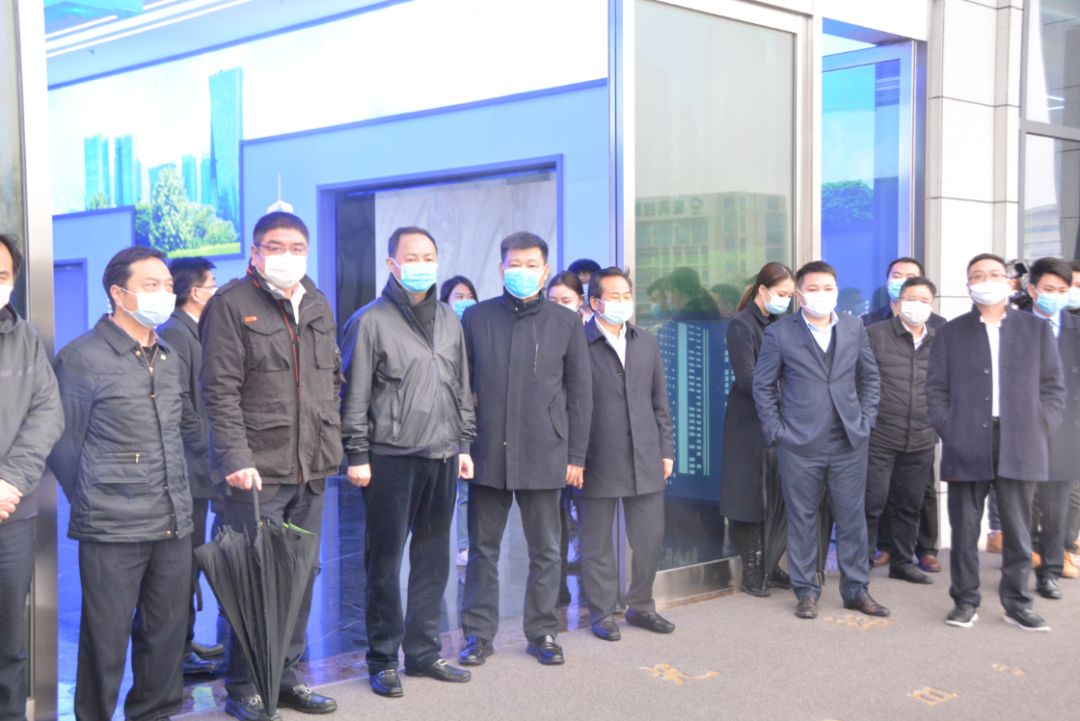 长沙市委副书记、代市长郑建新一行调研bv1946伟德长沙中联产业园
