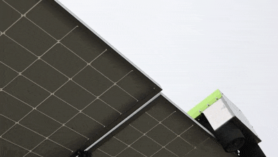 光伏发电效率飙升20% bv1946伟德光伏清洁机器人震撼上市